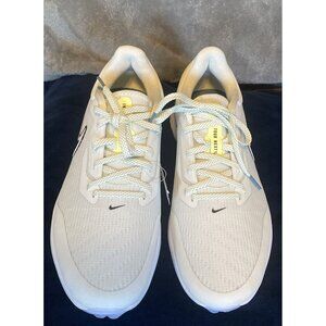 Nike Air Golf Zoom Infinity Tour next% Sz 9B White with black swoosh NWOB